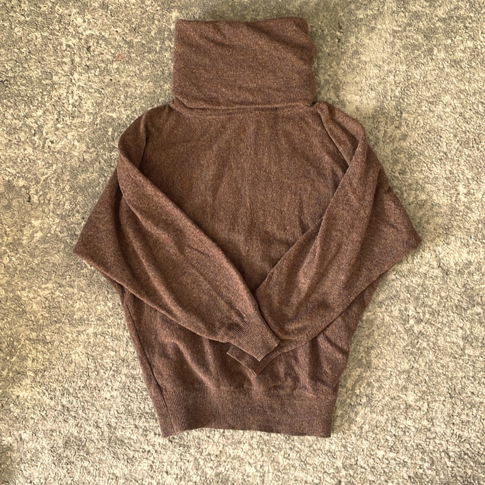 Vintage wool sweater turtle neck sweater